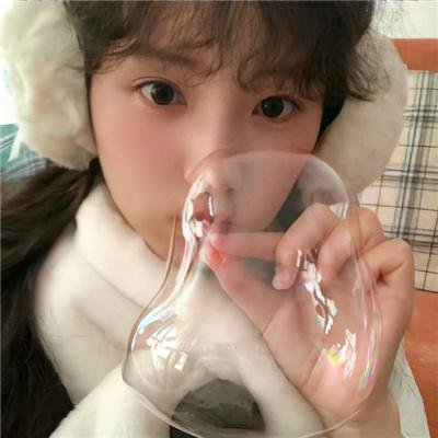 汉娜·盖茨比：道格拉斯